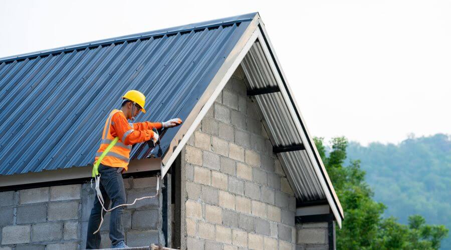 Expert Emergency Roof Repairs services in River Pines, CA
